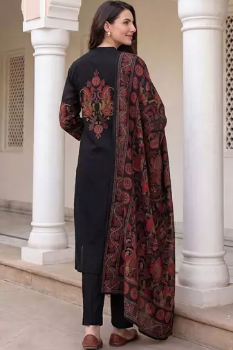 Women Ethnic Motifs Embroidered Regular Thread Work  Cotton Kurta with Trousers & With Dupatta