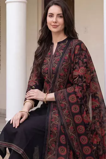 Women Ethnic Motifs Embroidered Regular Thread Work  Cotton Kurta with Trousers & With Dupatta