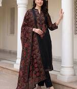 Women Ethnic Motifs Embroidered Regular Thread Work  Cotton Kurta with Trousers & With Dupatta