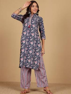 Women Floral Printed Straight Kurta with Palazzo & Dupatta 7