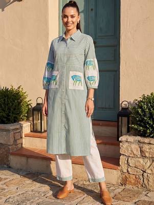 Women Striped Regular Pure Cotton Kurta with Trousers 5