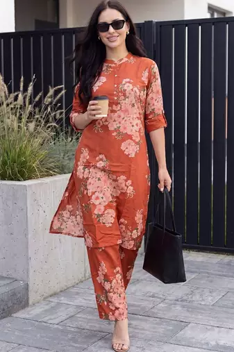 Women Floral Printed Regular Kurta with Palazzos