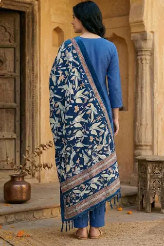 Women Regular Kurta with Trousers & With Dupatta