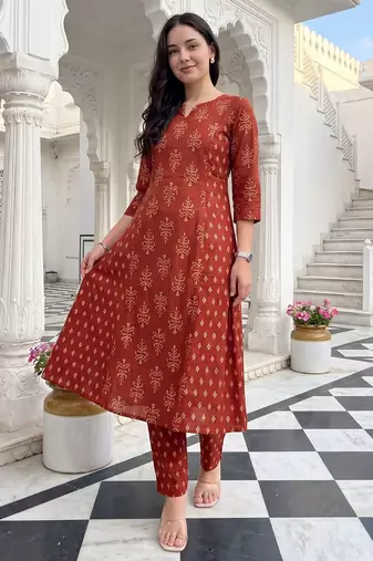 Women Ethnic Motifs Printed Regular Pure Cotton Kurta with Trousers