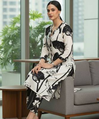 Women Floral Printed Regular Pure Cotton Kurta with Trousers 4