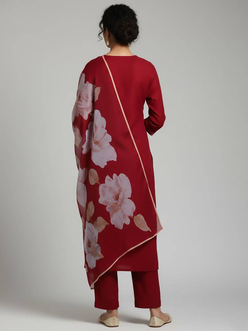 Women Floral Regular Thread Work Kurta with Trousers & With Dupatta