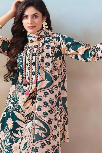 Women Floral Printed Regular Kurta with Trousers & With Dupatta