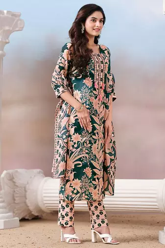 Women Floral Printed Regular Kurta with Trousers & With Dupatta
