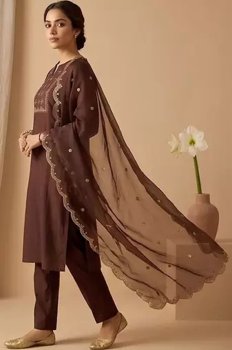 Women Ethnic Motifs Embroidered Regular Thread Work Kurta with Trousers & With Dupatta