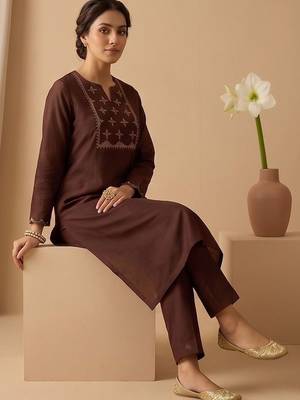Women Ethnic Motifs Embroidered Regular Thread Work Kurta with Trousers & With Dupatta 6