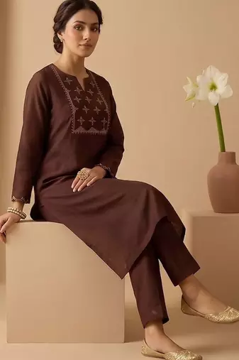 Women Ethnic Motifs Embroidered Regular Thread Work Kurta with Trousers & With Dupatta
