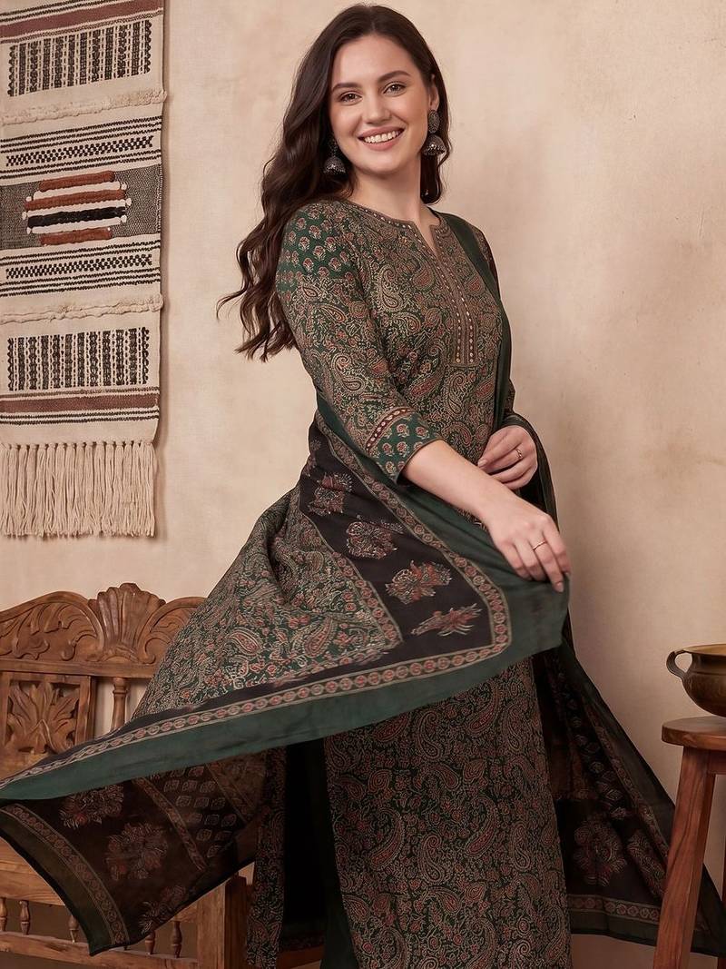 Women Ethnic Motifs Printed Regular Thread Work Pure Cotton Kurta with Trousers & With Dupatta