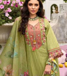 Women Floral Embroidered Regular Thread Work Cotton Kurta with Trousers & Dupatta