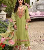 Women Floral Embroidered Regular Thread Work Cotton Kurta with Trousers & Dupatta