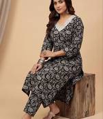 Women Ethnic Motifs Printed Regular Thread Work Kurta with Trousers & With Dupatta