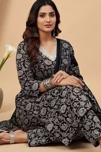 Women Ethnic Motifs Printed Regular Thread Work Kurta with Trousers & With Dupatta