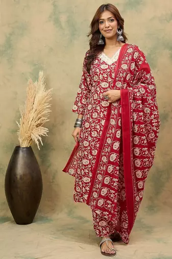 Women Ethnic Motifs Printed Kurta with Trousers & Dupatta