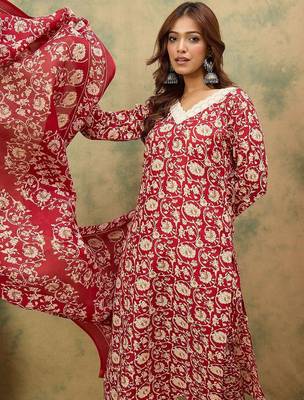 Women Ethnic Motifs Printed Kurta with Trousers & Dupatta 2