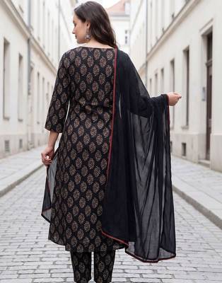 Women Ethnic Motifs Printed Regular Pure Cotton Kurta with Trousers & With Dupatta 4