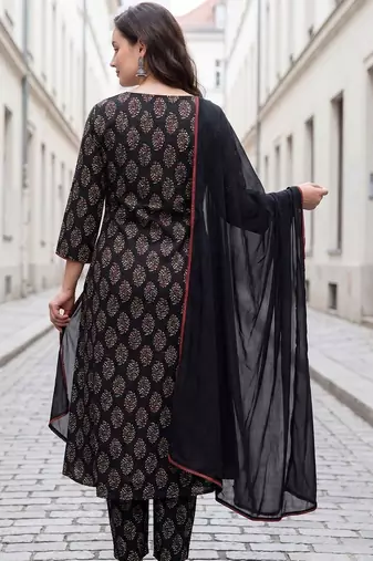 Women Ethnic Motifs Printed Regular Pure Cotton Kurta with Trousers & With Dupatta