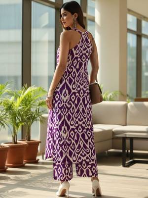 Women Ethnic Motifs Printed Regular Pure Cotton Kurta with Trousers 6