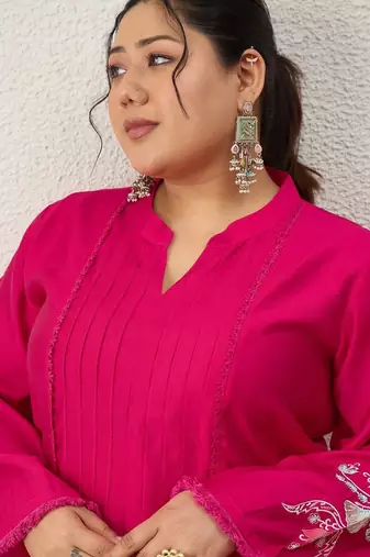 Plus Size Pink Embroidered Straight Kurta Trousers Set