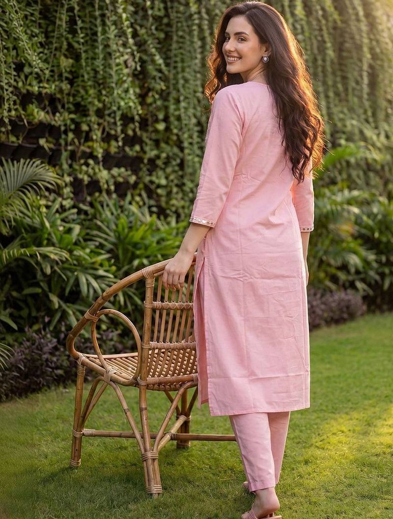 Women Floral Embroidered Regular Mirror Work Pure Cotton Kurta with Trousers