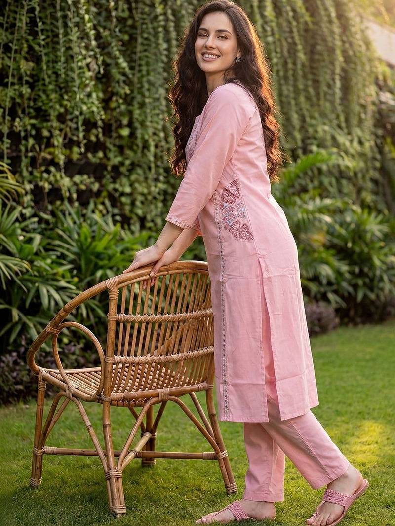 Women Floral Embroidered Regular Mirror Work Pure Cotton Kurta with Trousers