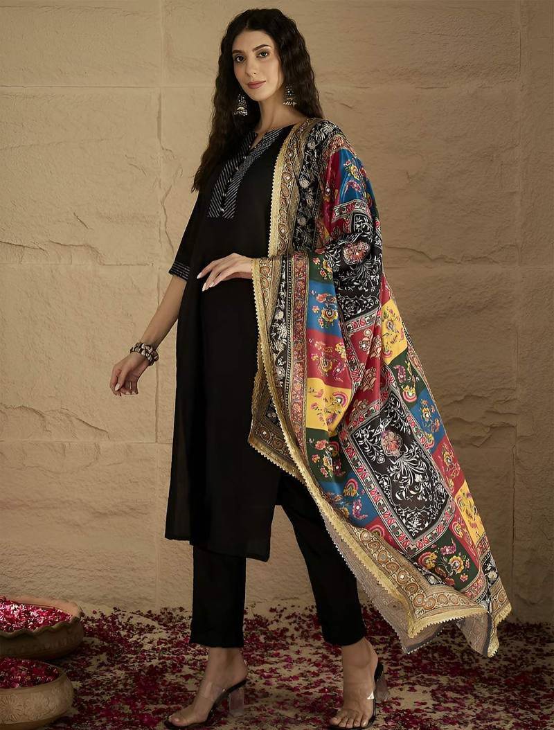 Women Solid Kurta with Trousers & Dupatta