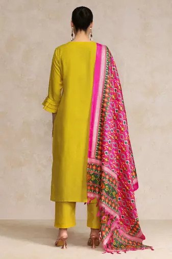 Women Yoke Design Regular Gotta Patti Pure Cotton Kurta with Trousers & With Dupatta
