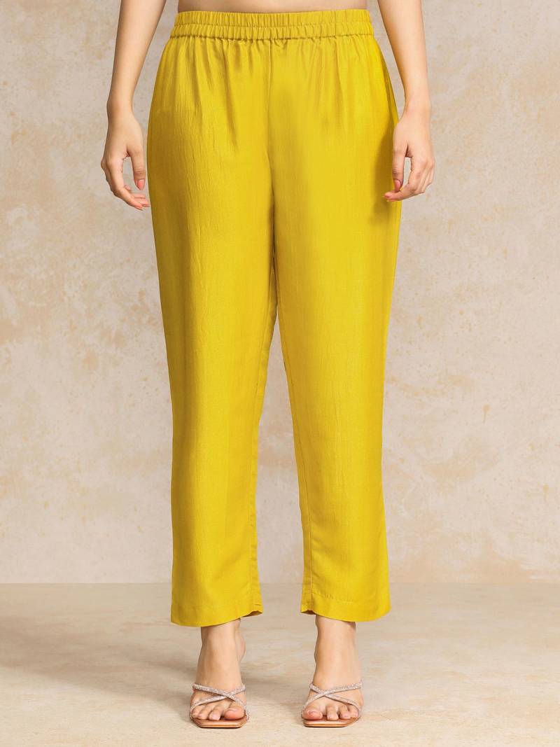 Women Yoke Design Regular Gotta Patti Pure Cotton Kurta with Trousers & With Dupatta