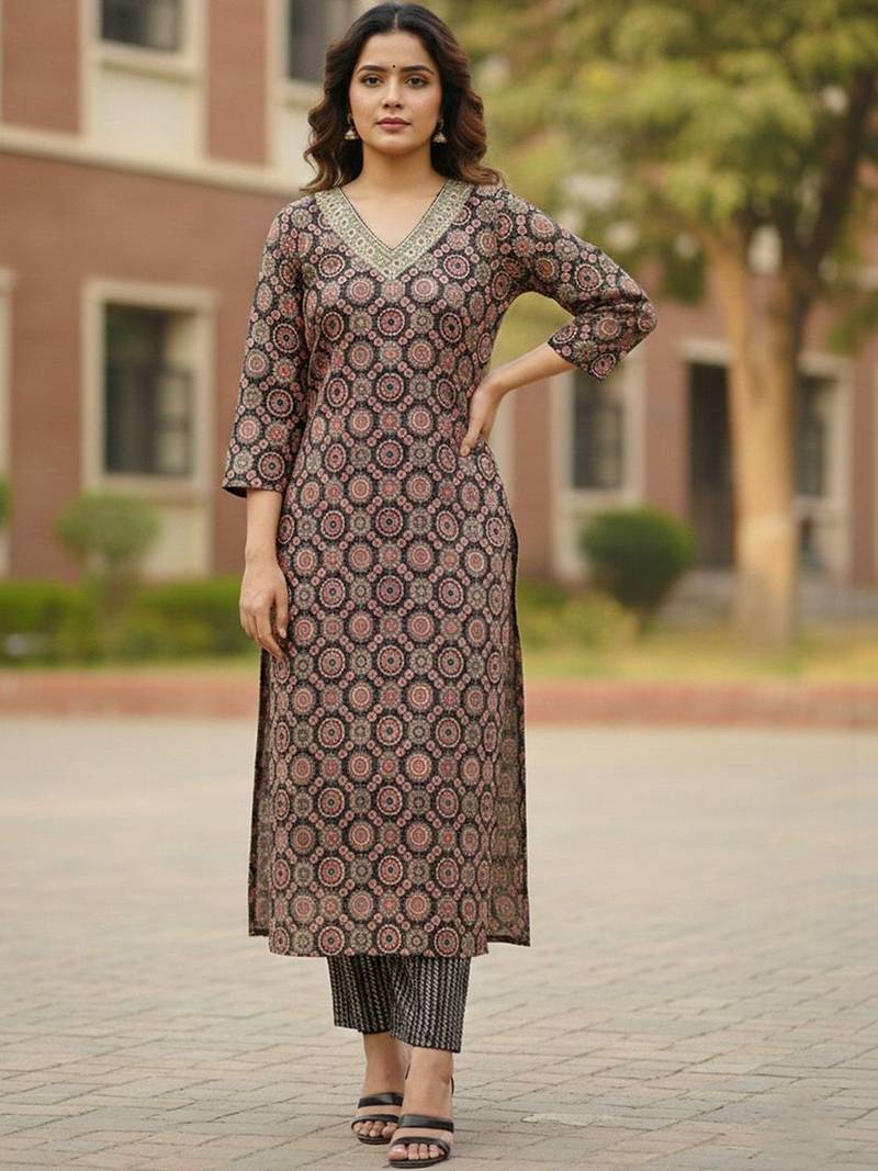 Women Ethnic Motifs Printed Regular Thread Work Pure Cotton Kurta with Trousers & With Dupatta
