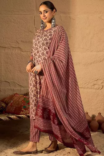 Women Floral Print Regular Pure Cotton Kurta with Trousers & With Dupatta