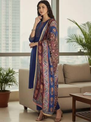 Women Ethnic Motifs Regular Thread Work Kurta with Trousers & With Dupatta 4