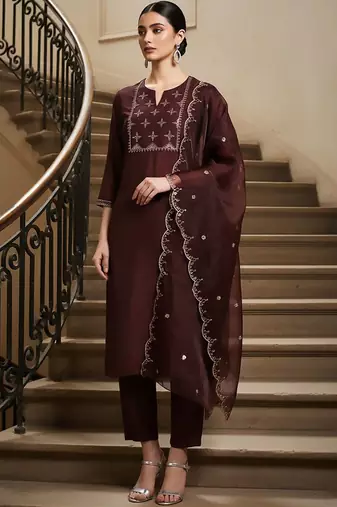Women Ethnic Motifs Embroidered Regular Thread Work Kurta with Trousers & With Dupatta