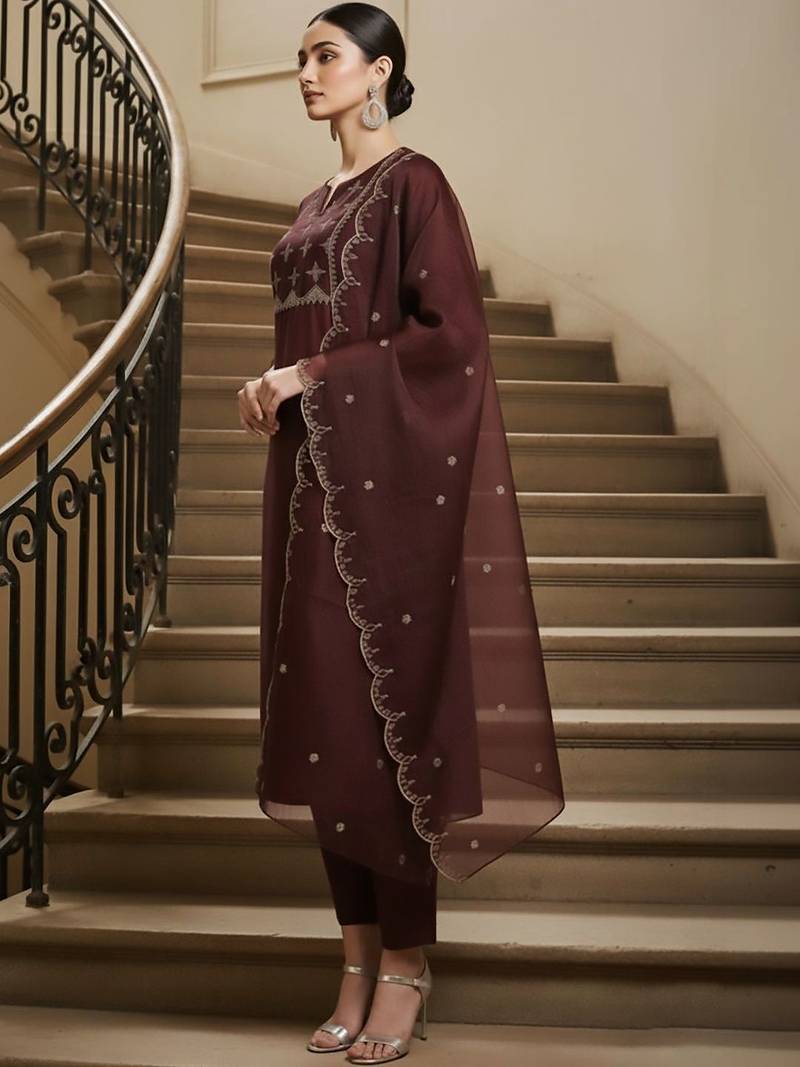 Women Ethnic Motifs Embroidered Regular Thread Work Kurta with Trousers & With Dupatta