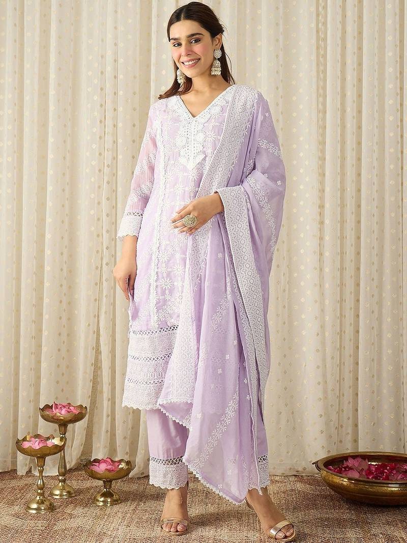 Women Ethnic Motifs Embroidered Regular Thread Work Pure Cotton Kurta with Trousers & With Dupatta