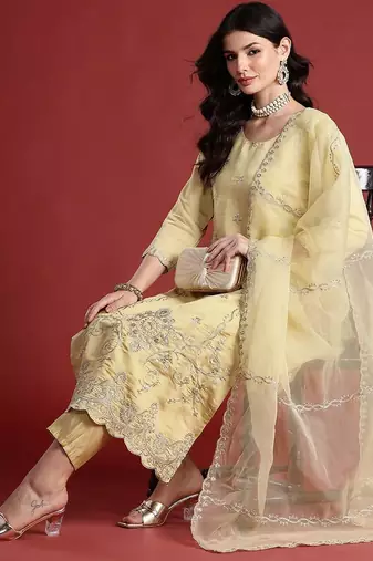 Ethnic Motifs Embroidered Kurta With Trousers & Dupatta