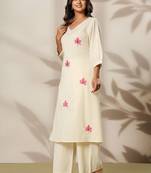 Women Ethnic Motifs Embroidered Regular Thread Work Kurta with Palazzos