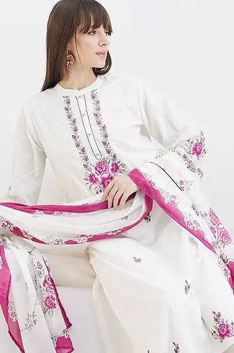 Women Floral Embroidered Regular Thread Work Pure Cotton Kurta with Trousers & With Dupatta