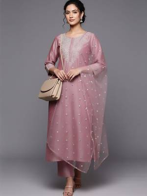 Women Floral Embroidered Regular Chanderi Silk Kurta with Trousers & With Dupatta 1