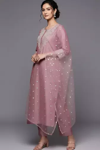 Women Floral Embroidered Regular Chanderi Silk Kurta with Trousers & With Dupatta