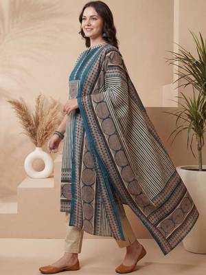 Women Printed Regular Beads and Stones Pure Cotton Kurta with Trousers & With Dupatta 4