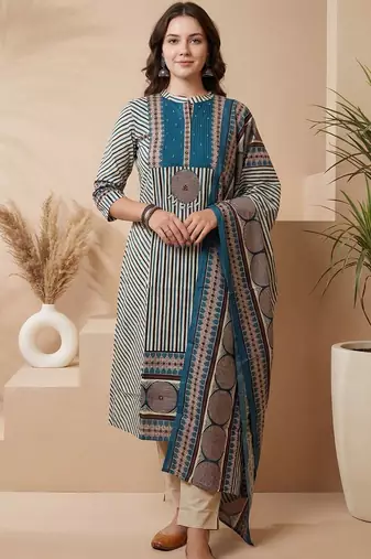 Women Printed Regular Beads and Stones Pure Cotton Kurta with Trousers & With Dupatta