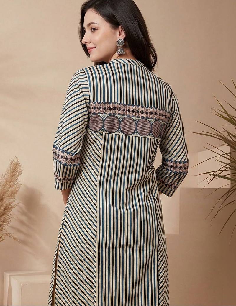 Women Printed Regular Beads and Stones Pure Cotton Kurta with Trousers & With Dupatta