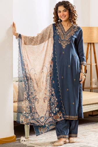 Women Ethnic Motifs Embroidered Regular Thread Work Kurta with Palazzos & With Dupatta