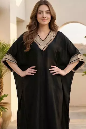 Women Yoke Design Regular Kurta with Trousers