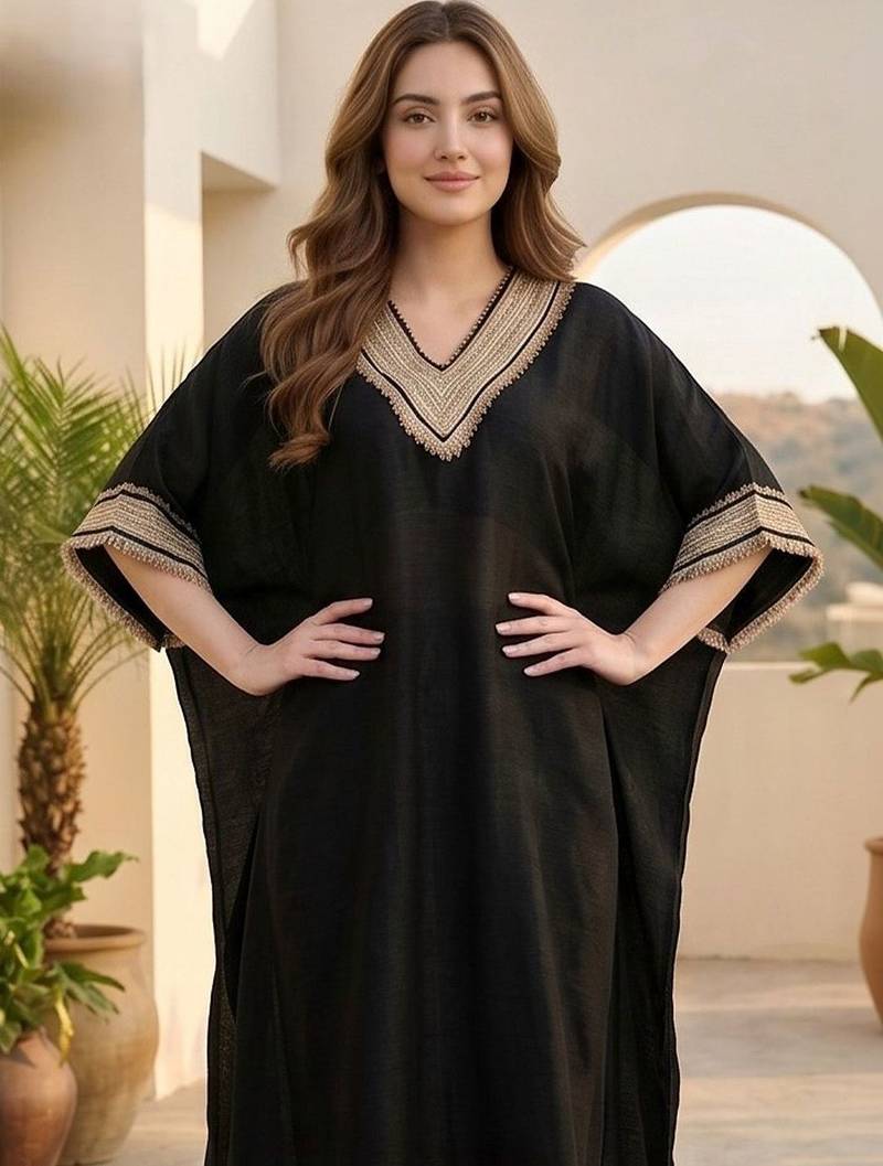 Women Yoke Design Regular Kurta with Trousers