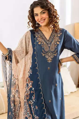 Women Ethnic Motifs Embroidered Regular Thread Work Kurta with Palazzos & With Dupatta