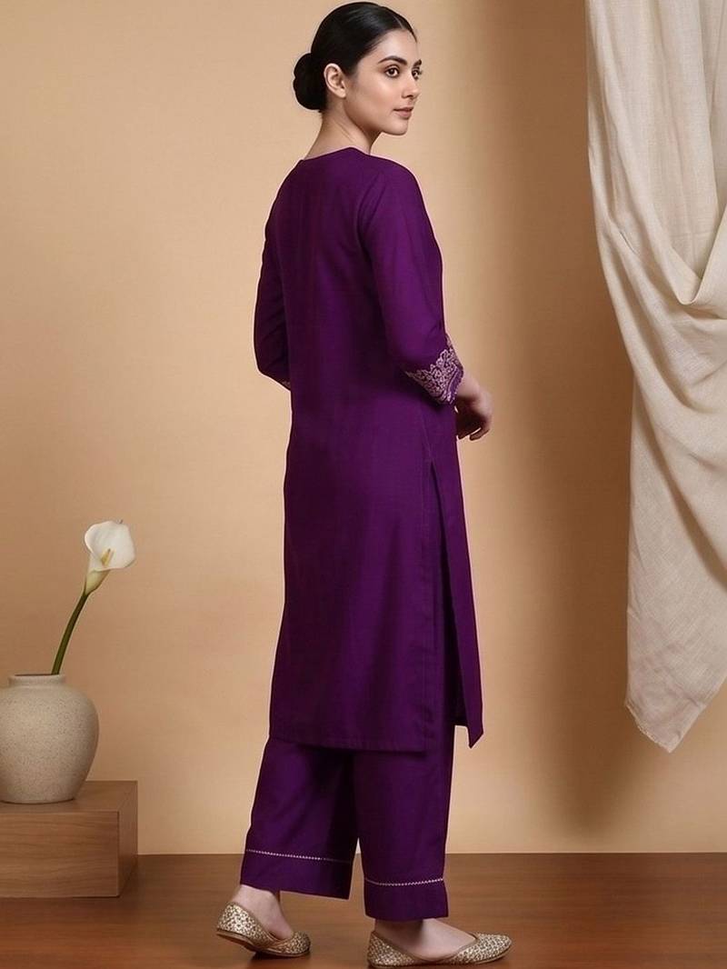 Women Ethnic Motifs Embroidered Regular Thread Work Kurta with Trousers & With Dupatta